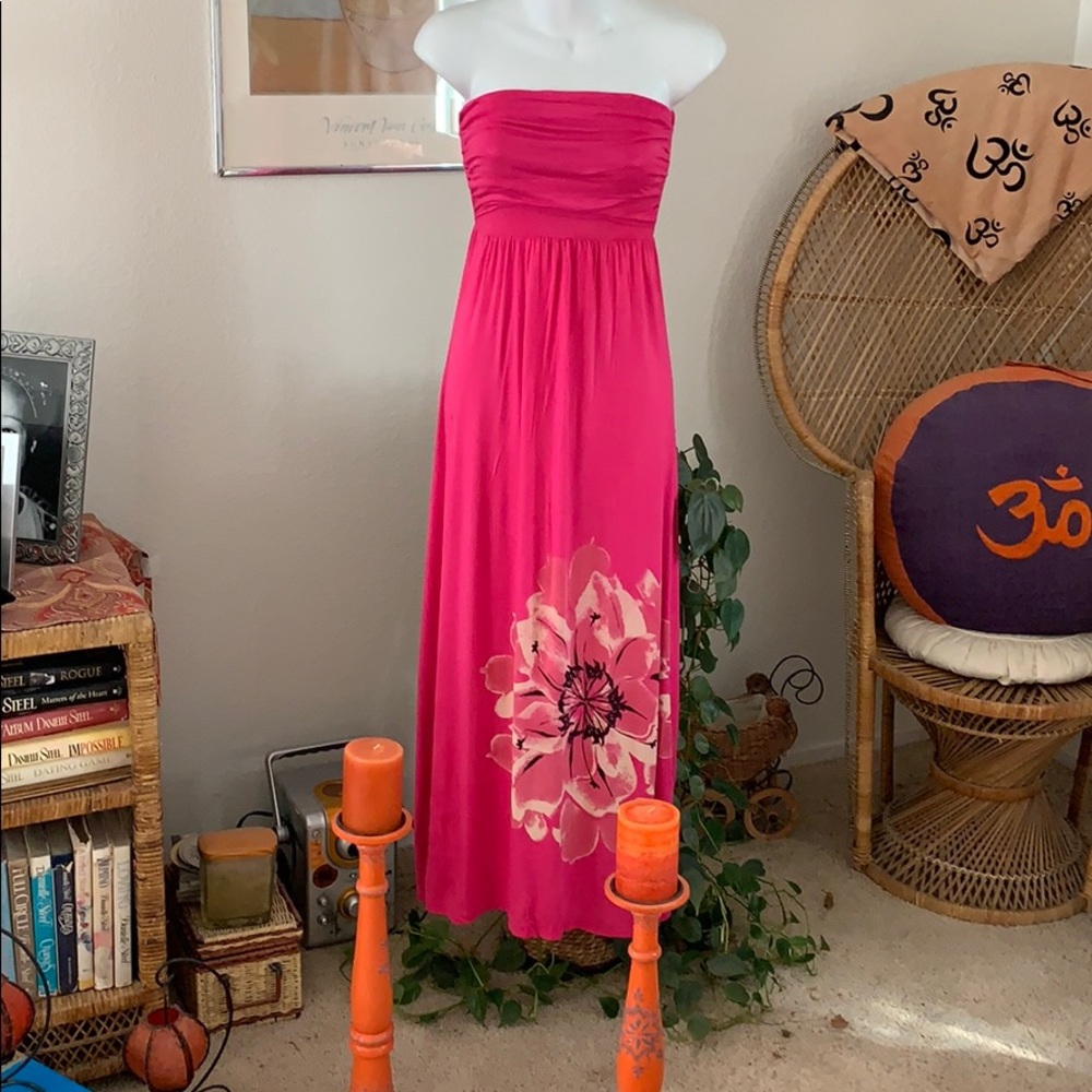 Long pink maxi dress